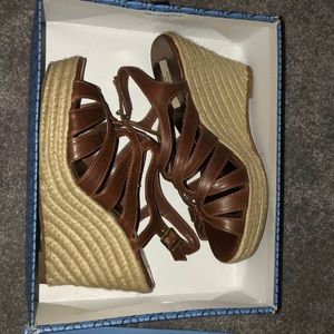Simply Vera wedges